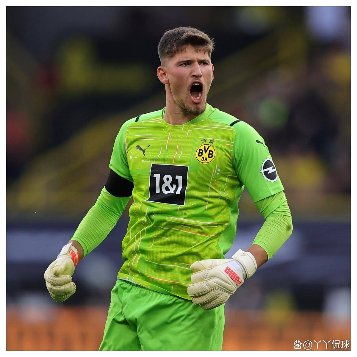 包含赛后多特蒙德外线爆发：欧联节点到来；管理层满意；心理建设被强调的词条